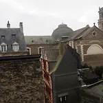 Le Quatre